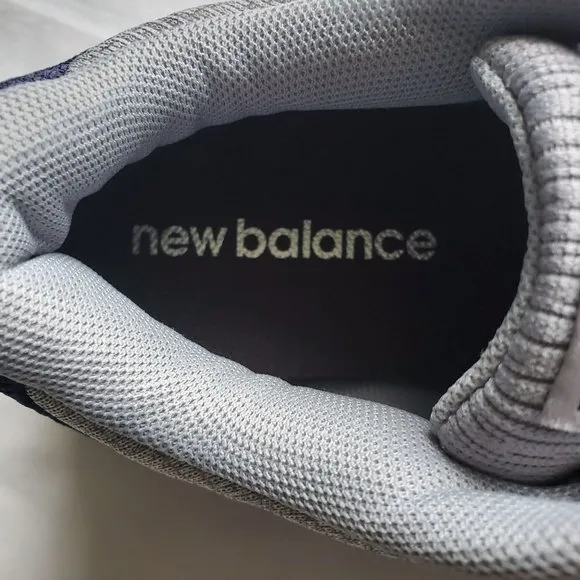 New Balance Women's NITREL V3 SpeedRide Trail Running Sneakers Size 6 NWOB