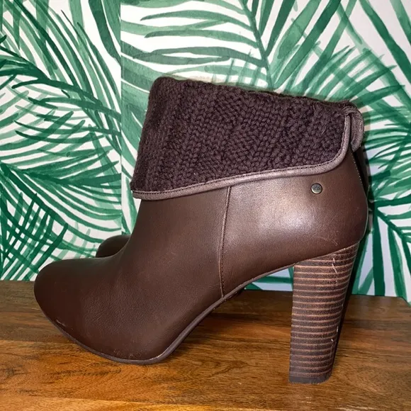UGG 1008755 Dandylion Tres Brown Leather Sweater Cuff Ankle Boots Women’s 10